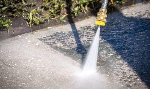 DIY or Professional Pressure Washing: Why Leave the Job to the Experts