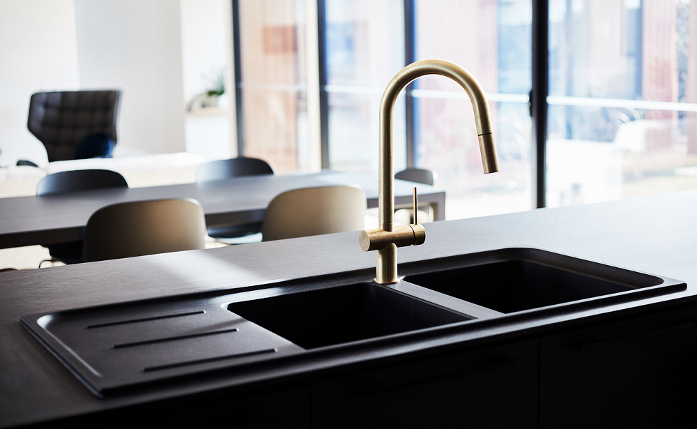 How can you get the best tapware in your kitchen? ZE Architecture