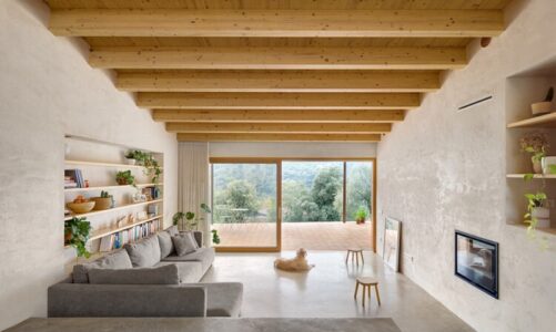 Architecture of houses in Malta